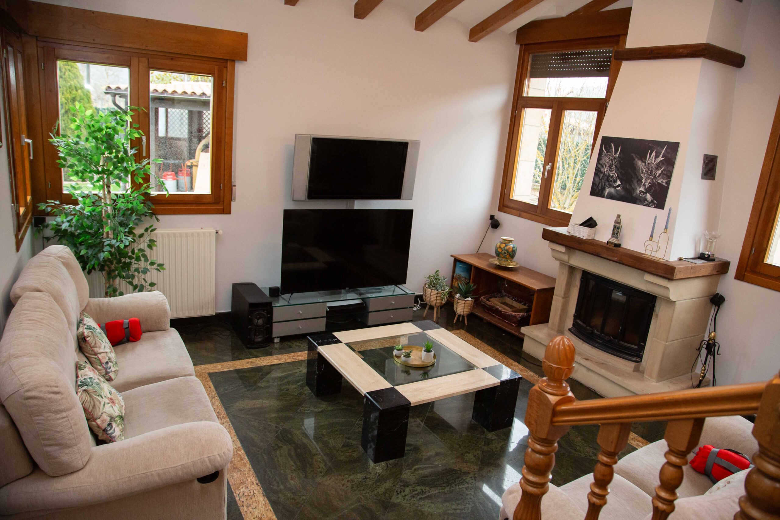 Casa Rural Fuentetoba-1